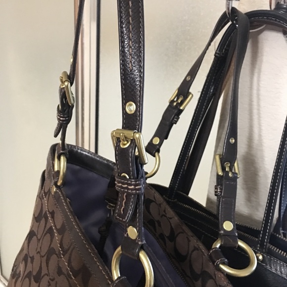 Coach purse and matching wallet - Picture 2 of 8